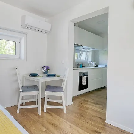 Trnovo Apartma *