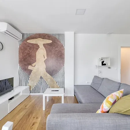 Trnovo Apartment *