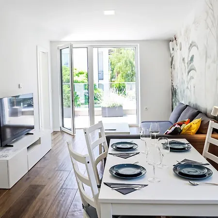 Apartment Trnovo