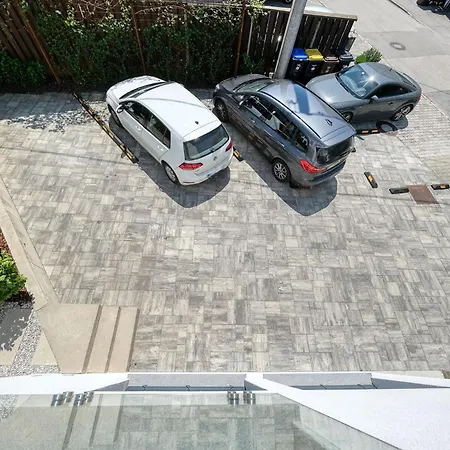 Trnovo Apartment *